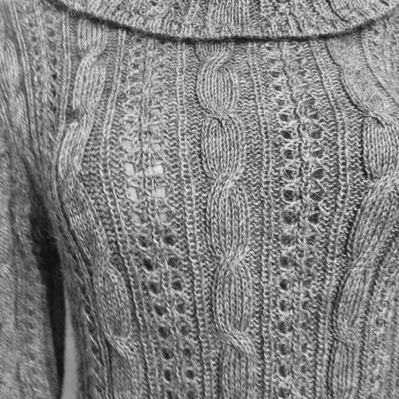 Tommy Hilfiger Grey Cowl Neck Sweater Size S/P - Picture 4 of 11